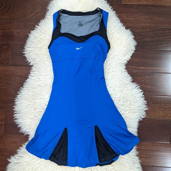Nike Dri-Fit Women's Tennis Dresses XS - Picture 2 of 6